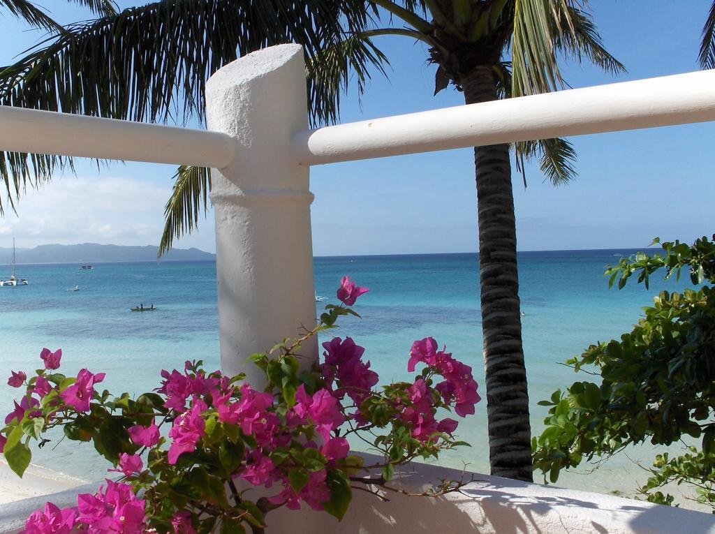 Artista Beach Villa Balabag  Стая снимка